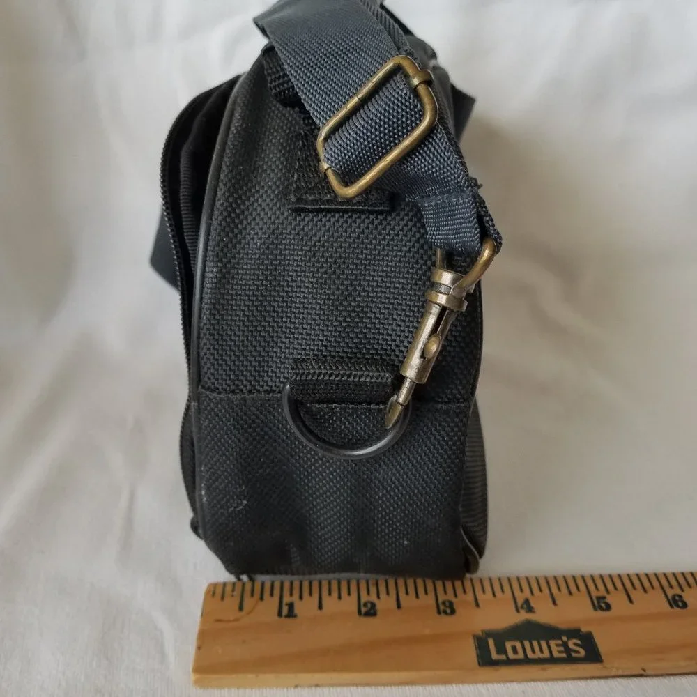 Mainstays Black Camera Bag Strap storage space opens from front